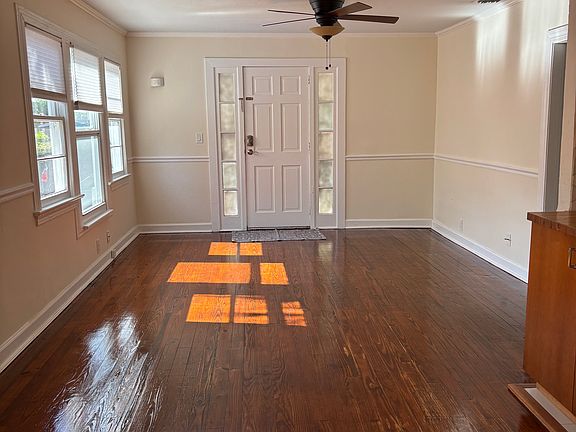 4th image of 215 E Lantana Rd APT B
