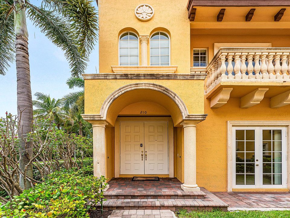 210 NE 69th Circle, Boca Raton, FL 33487 | MLS #B26036717 | Zillow