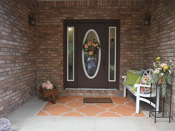 Covered Front Porch