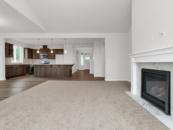 2nd image of 9728 9th Ave SE