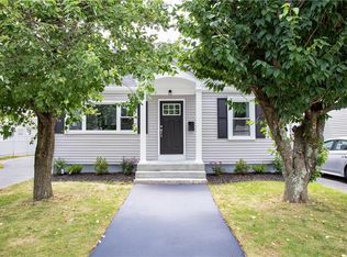 26 Jackson Ave, Johnston, RI 02919