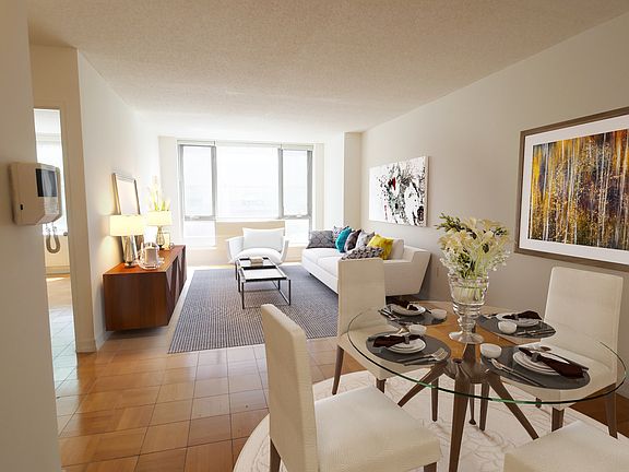 3rd image of 321 W 54th St APT 408