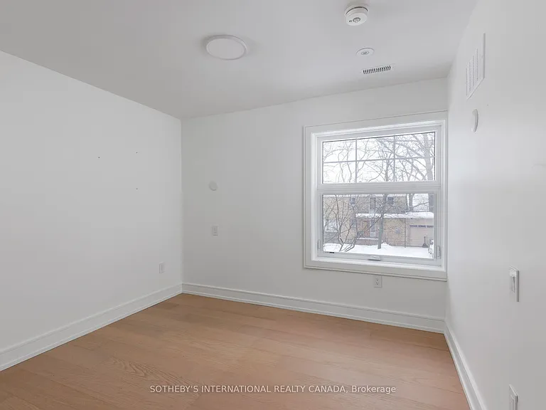 159 Humbervale Blvd — Photo 30