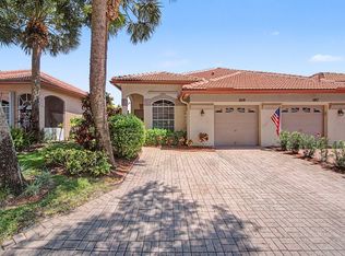 1019 Via Jardin, Riviera Beach, FL 33418