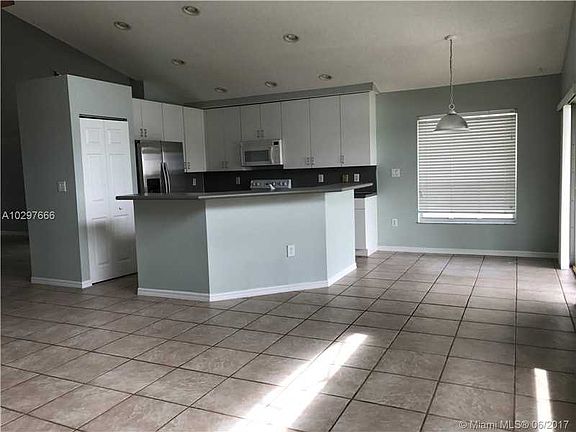 3rd image of 1812 NW 145th Ter