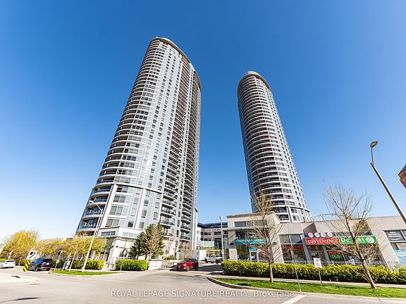 2nd image of 135 Village Green Sq #1423