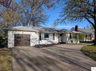 710 S 2nd St, Clinton, MO 64735