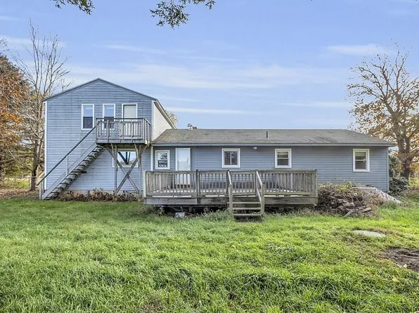 320 Bolton Rd, Lancaster, MA 01523