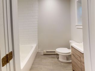 4928 Kingsessing Ave APT 1, Philadelphia, PA 19143