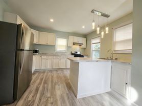 516 Forest St, Kearny, NJ