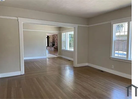 838 Cherry Way — Photo 14