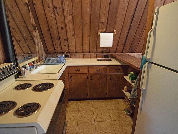 3rd image of S1157 Blackfoot Ct