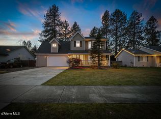 8845 N Huntington Ct, Hayden Lake, ID 83835