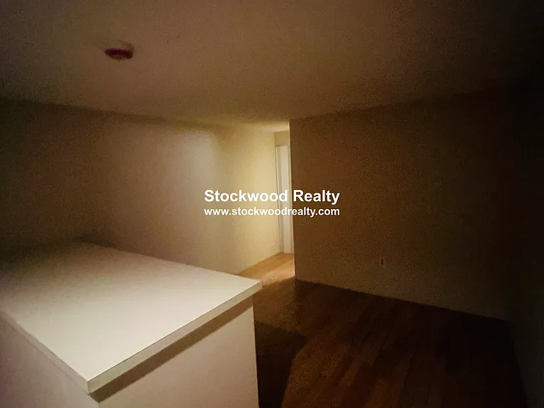 385 Dorchester St #A10 — Photo 17
