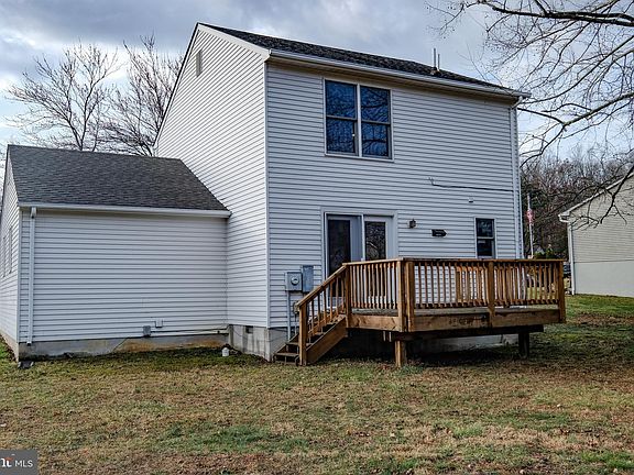 5th image of 1419 River Ct