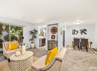 7453 Newcastle Golf Club Rd APT C104, Newcastle, WA