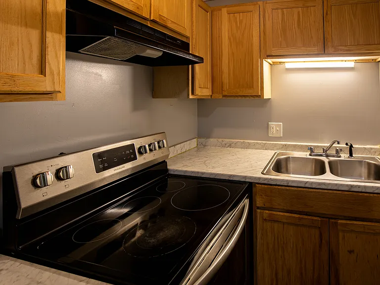 5768 Aftonshire Dr — Photo 5