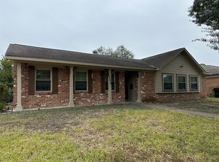 8038 Carvel Ln, Houston, TX 77036
