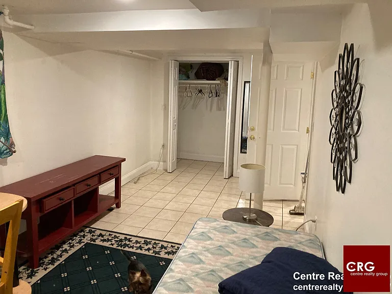 122 Westbourne Ter #1 — Photo 6