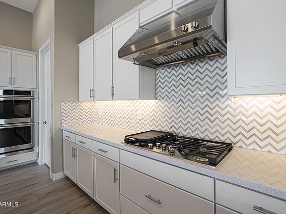 2nd image of 7276 E Calle Primera Vis