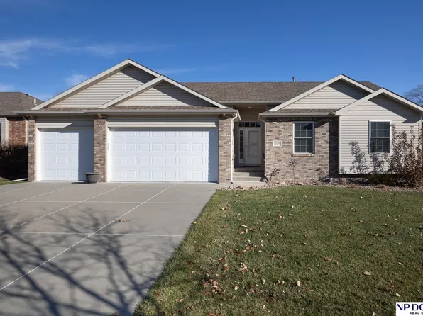 8336 Upton Grey Ln, Lincoln, NE 68516