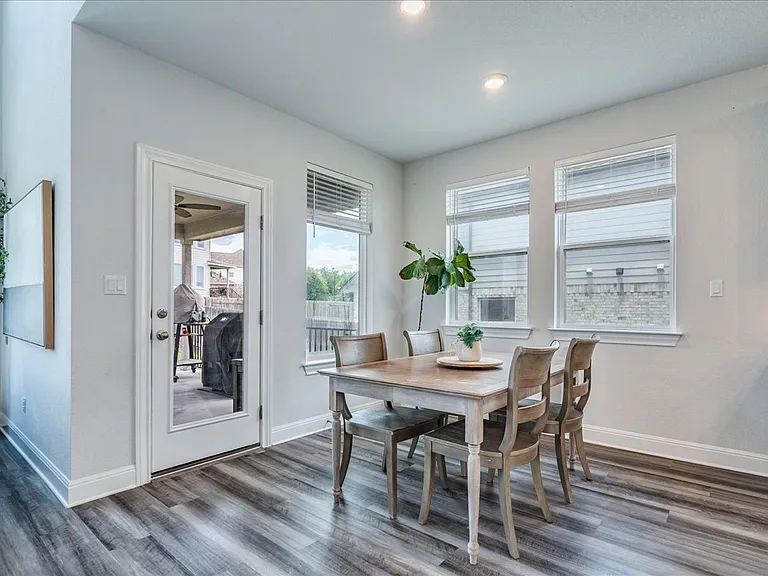 212 Sierra Blanca Rd — Photo 15