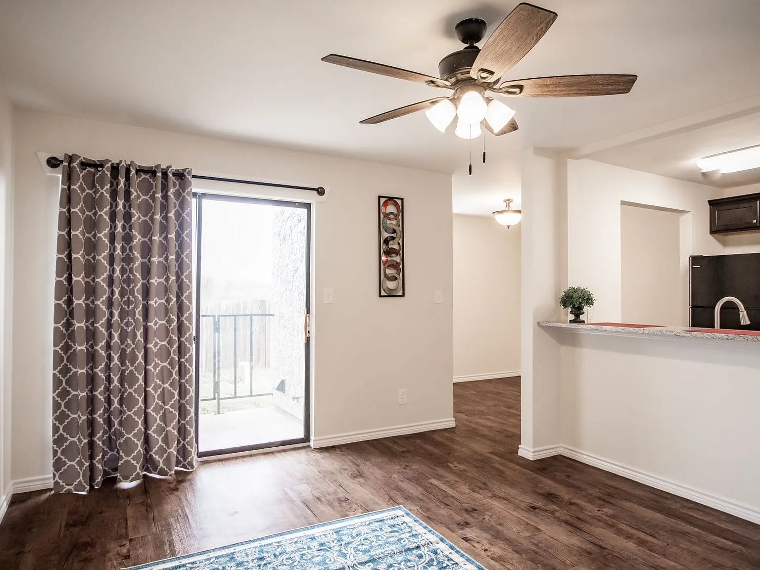 The Villas Apartments — Photo 2