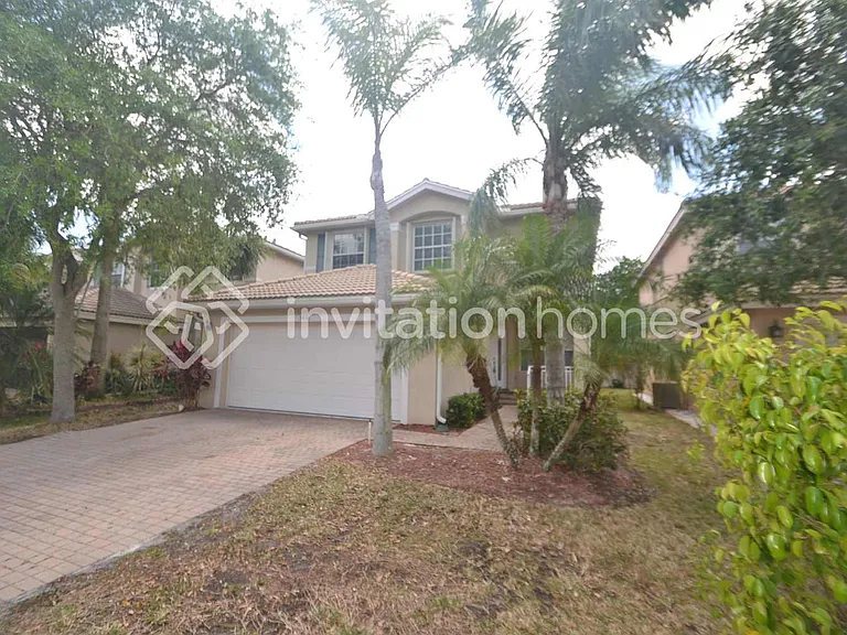 5436 Sealine Blvd — Photo 1