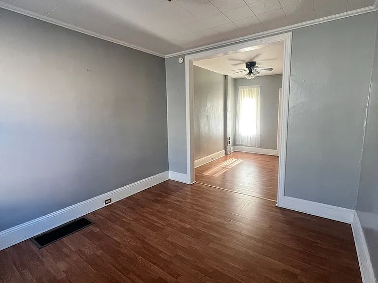 728 Lance Pl — Photo 2