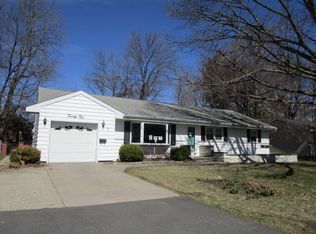 24 Mordella Rd, Albany, NY 12205