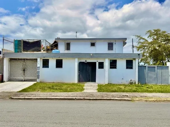 232 HT-13 EXT COUNTRY CLUB, CAROLINA, PR 00979