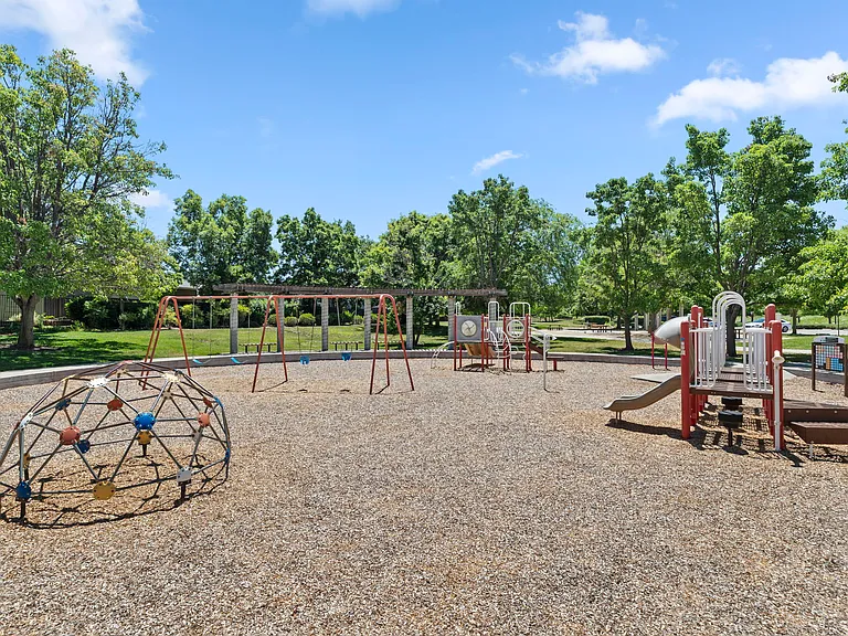 2795 Cooper Cir — Photo 79