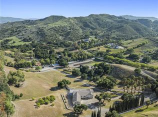 30890 Burlwood Dr, Castaic, CA 91384