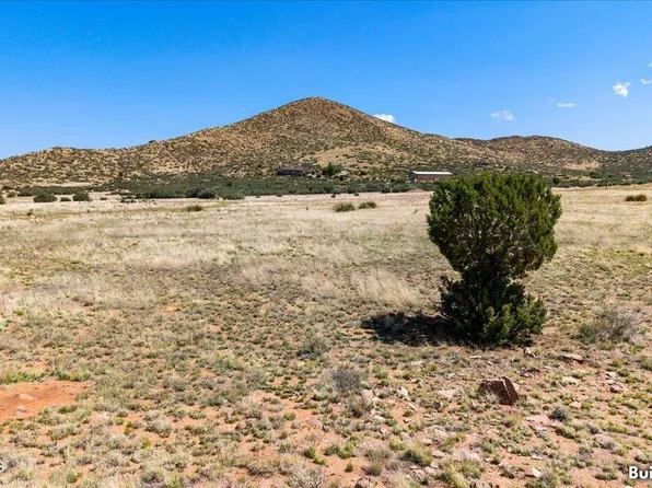 8375 N Howling Ln, Prescott Valley, AZ 86315
