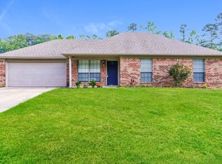 1524 Overview Dr, Benton, AR 72015