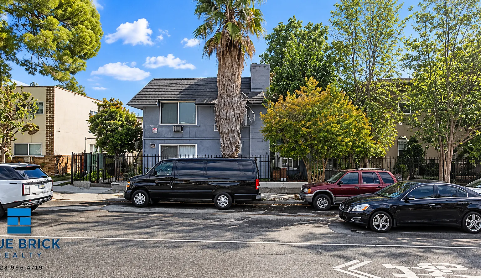 Modern Valley Living in a Pet-Friendly One Bedroom — Photo 3