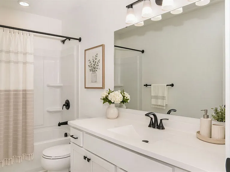366 N Sherman St — Photo 14