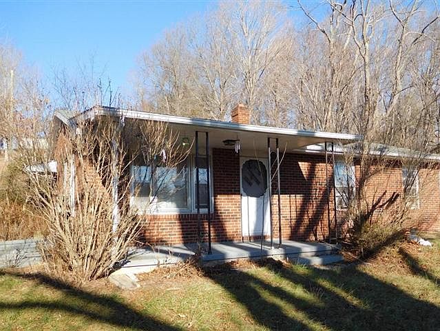 1st image of 2331 Lightfoot Ln