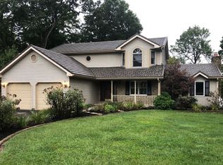 384 Brentwood Dr, Madison, IN 47250