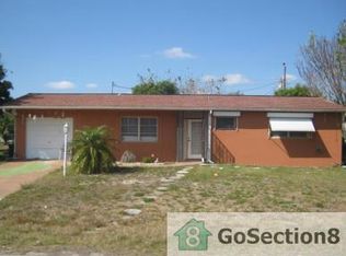 27 Andros St, Lehigh Acres, FL 33936