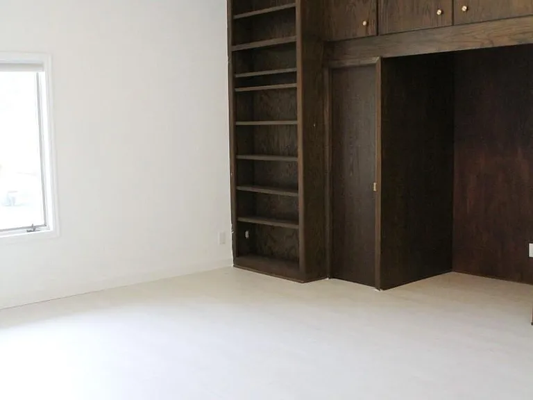 8 Marrcrest S — Photo 9