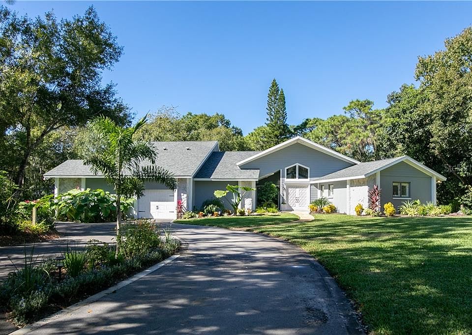 1st image of 7057 Wild Horse Cir