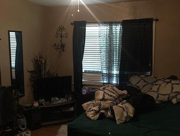 5th image of 807 Princeton Ave