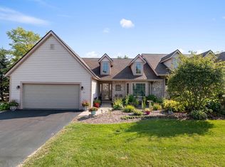 2081 Upper Ridge Rd, Port Washington, WI 53074