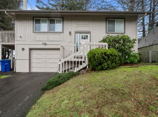3868 NW Port Ave, Lincoln City, OR 97367