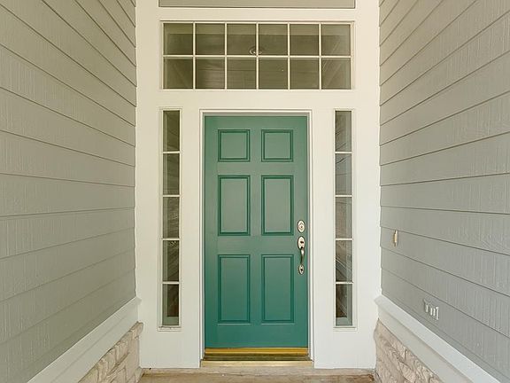 3rd image of 3907 N Bank Ct