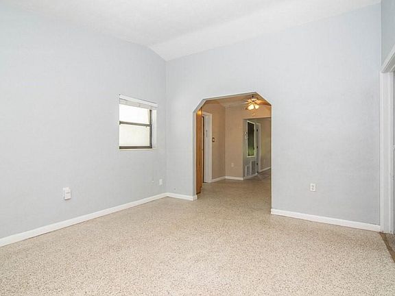 4th image of 8606 Shirley Dr