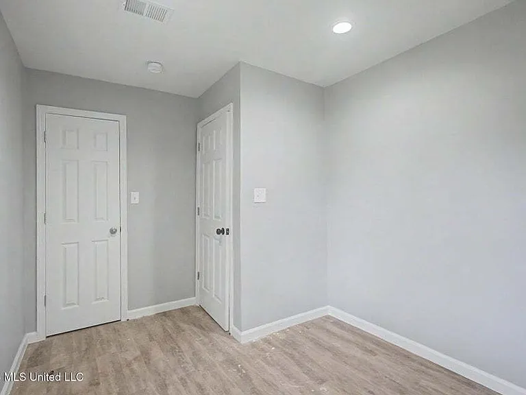 9424 Daisy Vestry Rd #4 — Photo 12