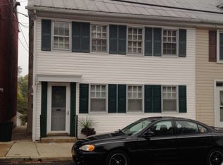40 E Hummelstown St, Elizabethtown, PA 17022