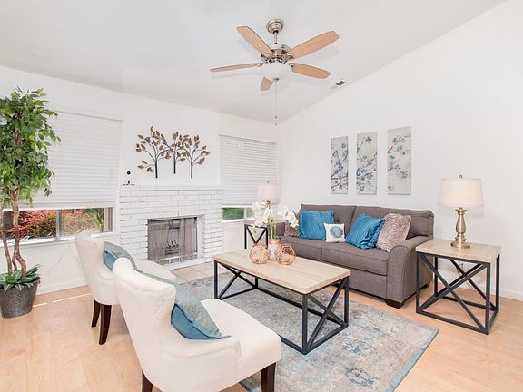 3rd image of 1628 Seacreek Way